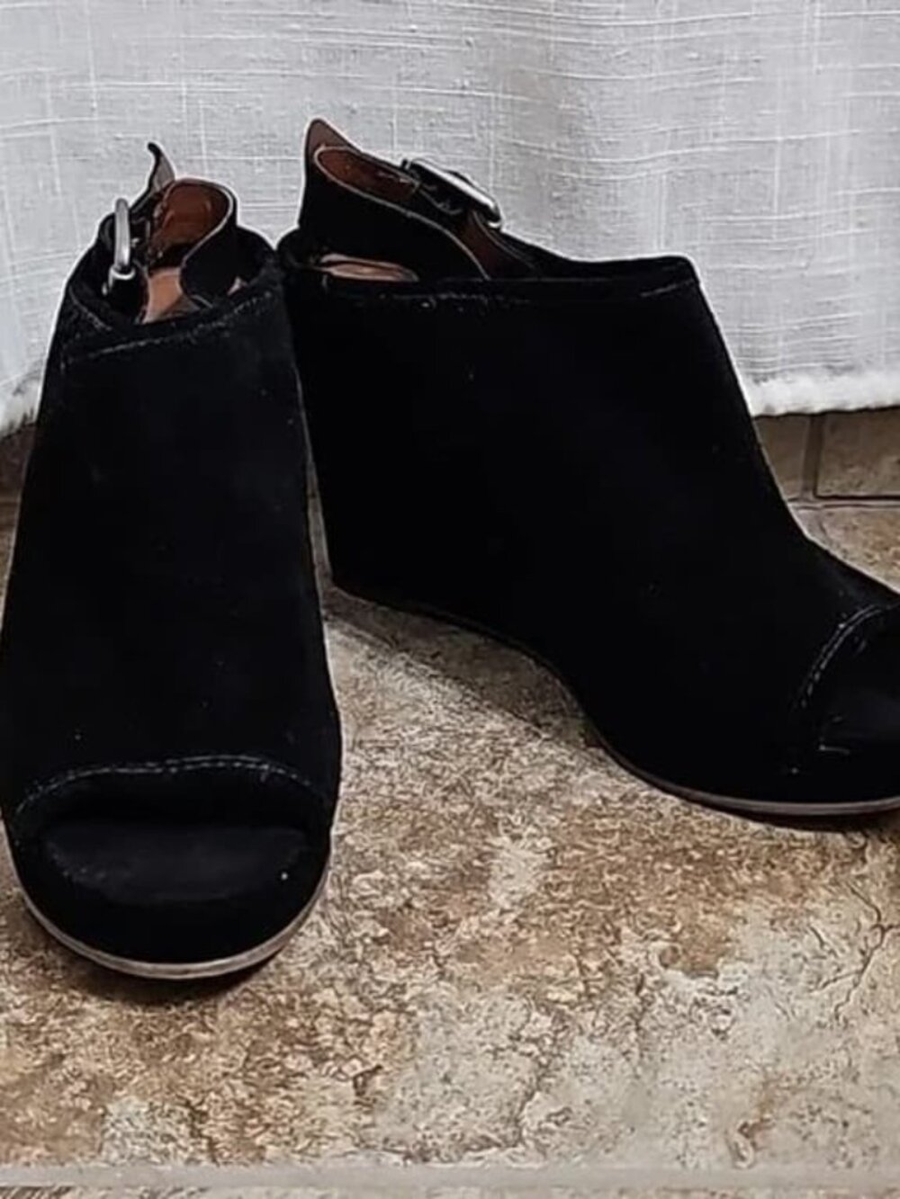 Lucky Brand Black Slingback Peep-Toe "Jemadine" Suede Wedge Heel-Size: 6 M